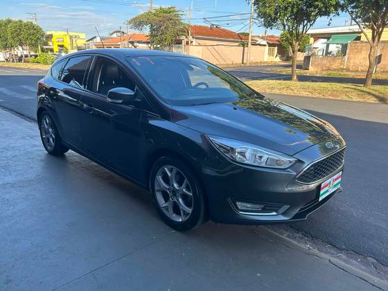 FORD FOCUS 1.6 SE PLUS 16V FLEX 4P MANUAL